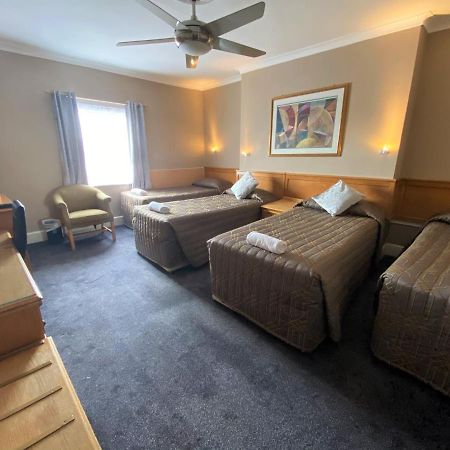 Lampton Guest House Hounslow Exterior foto